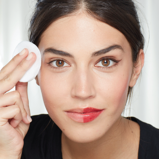 Garnier Micellar Cleansing Water