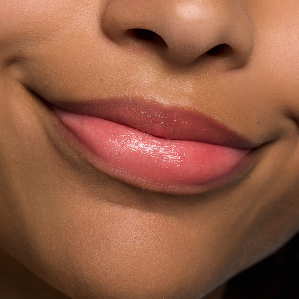 Essence Juicy Bomb Glossy Butter Balm