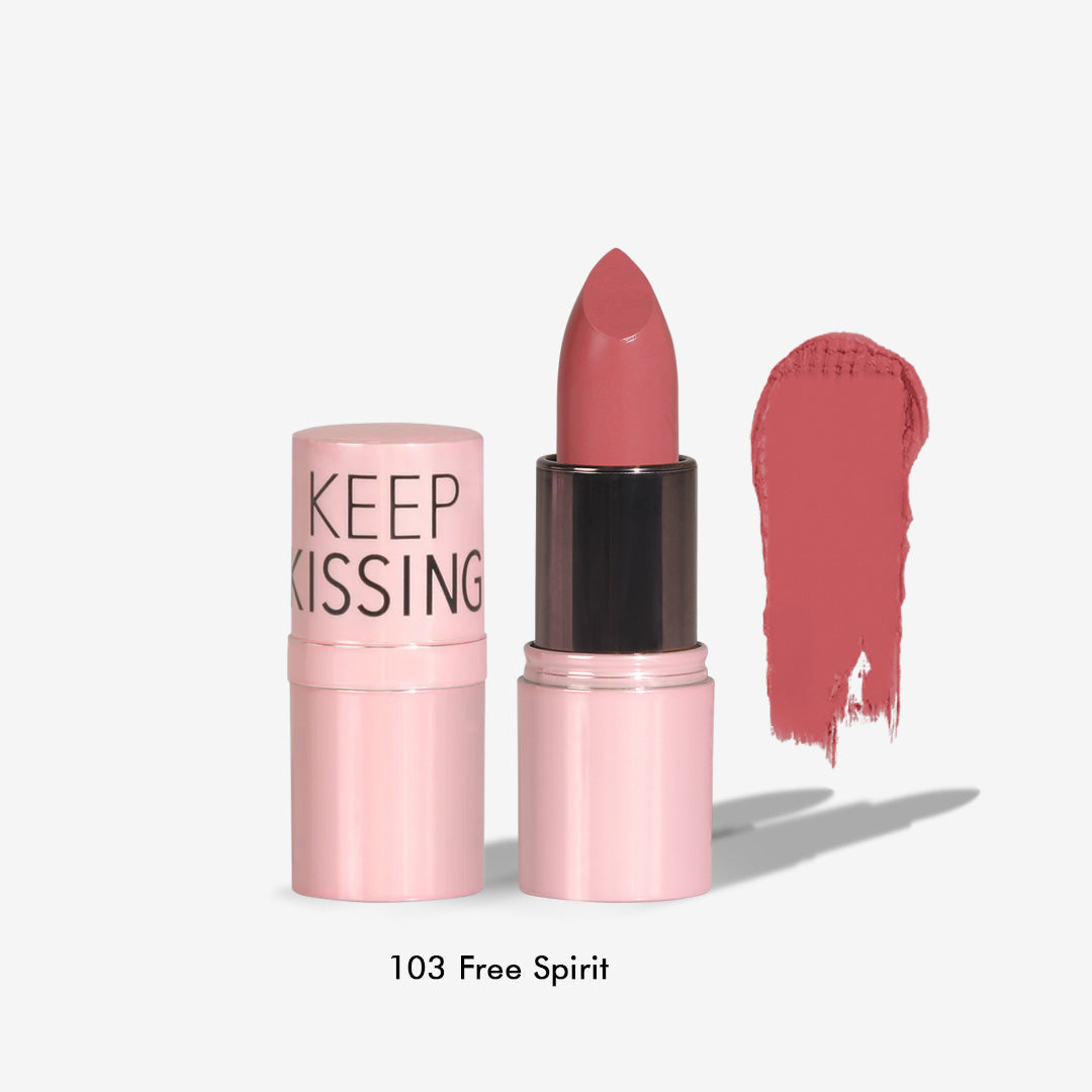 Samoa Keep Kissing Lipstick - view 4