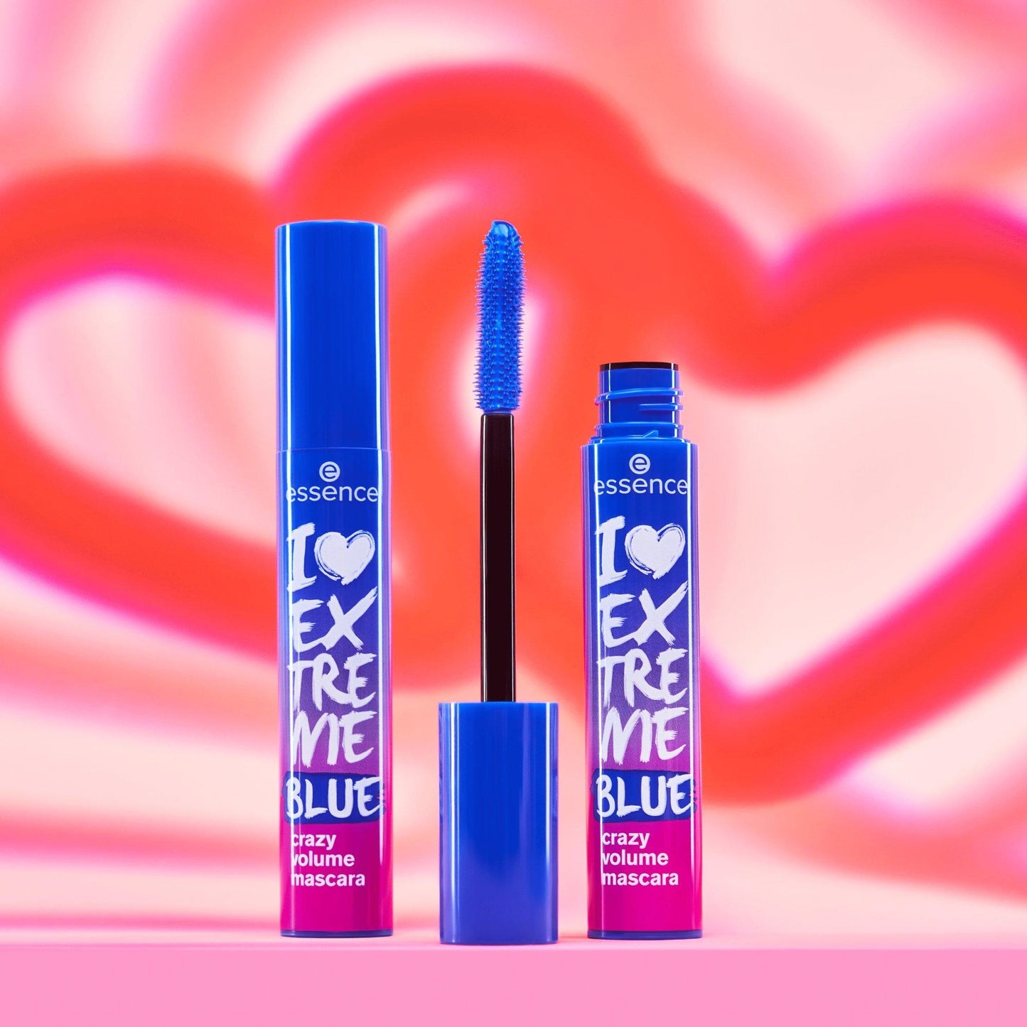 Essence I LOVE EXTREME BLUE crazy volume mascara