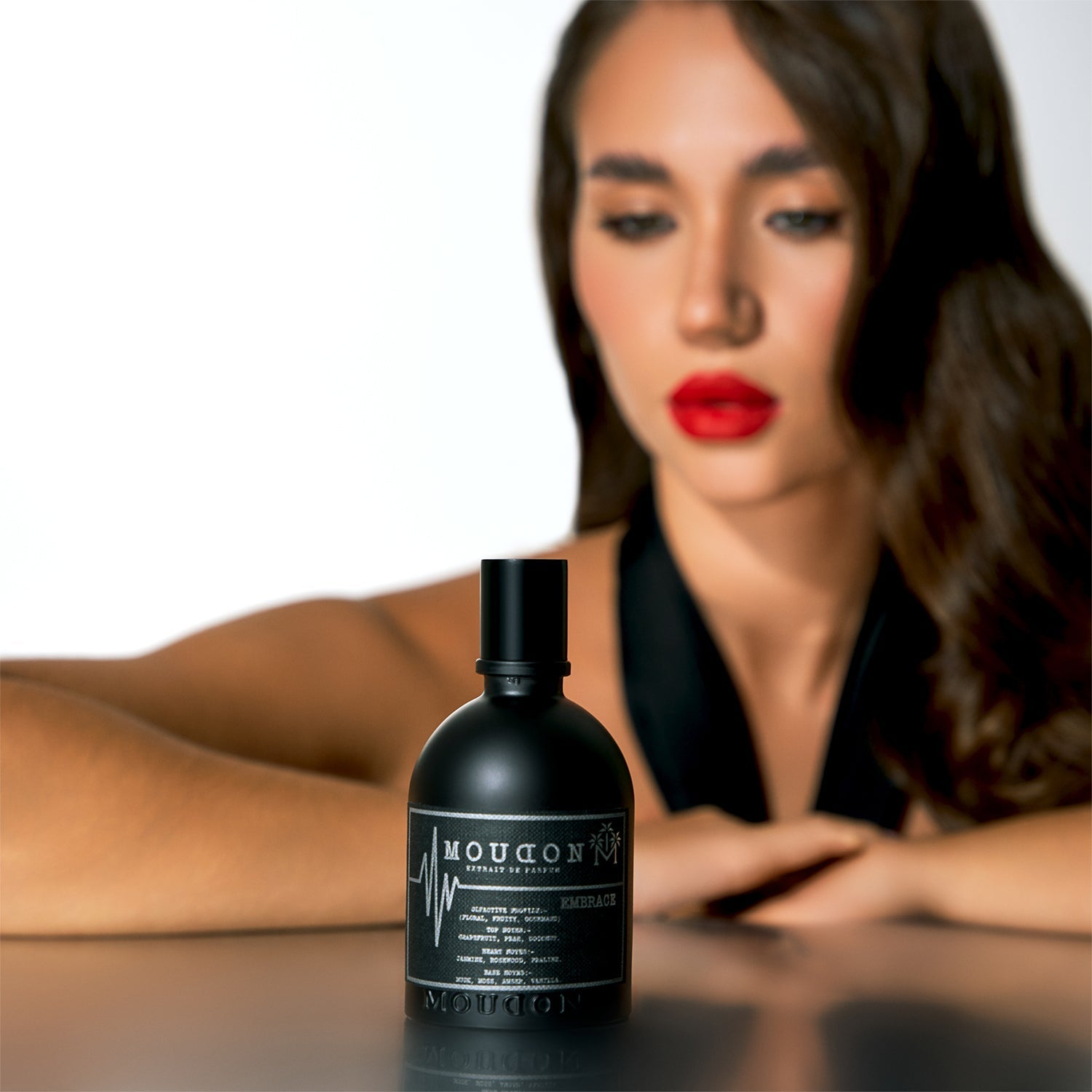 Moudon Embrace Extrait de Parfum 100 mL - packaging